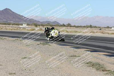 media/Nov-01-2025-CVMA (Sat) [[fc0f7531b8]]/Race 11-Amateur Supersport Open/